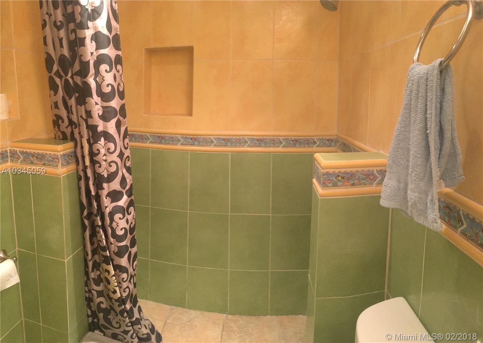 SUNSHINE BAY CONDO - Residential Lease