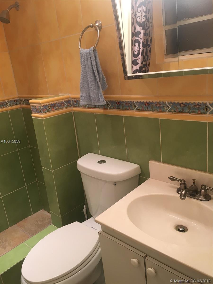 SUNSHINE BAY CONDO - Residential Lease