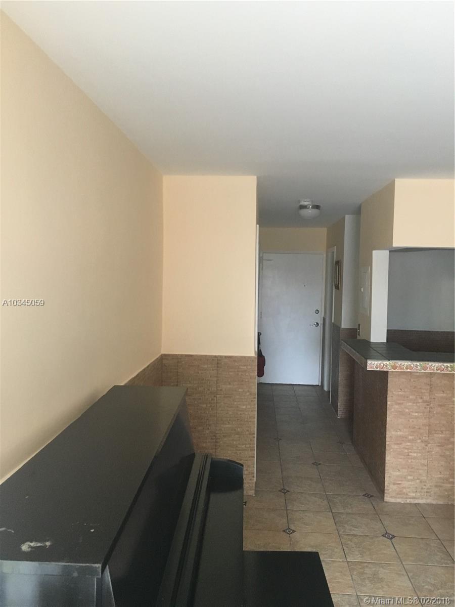 SUNSHINE BAY CONDO - Residential Lease