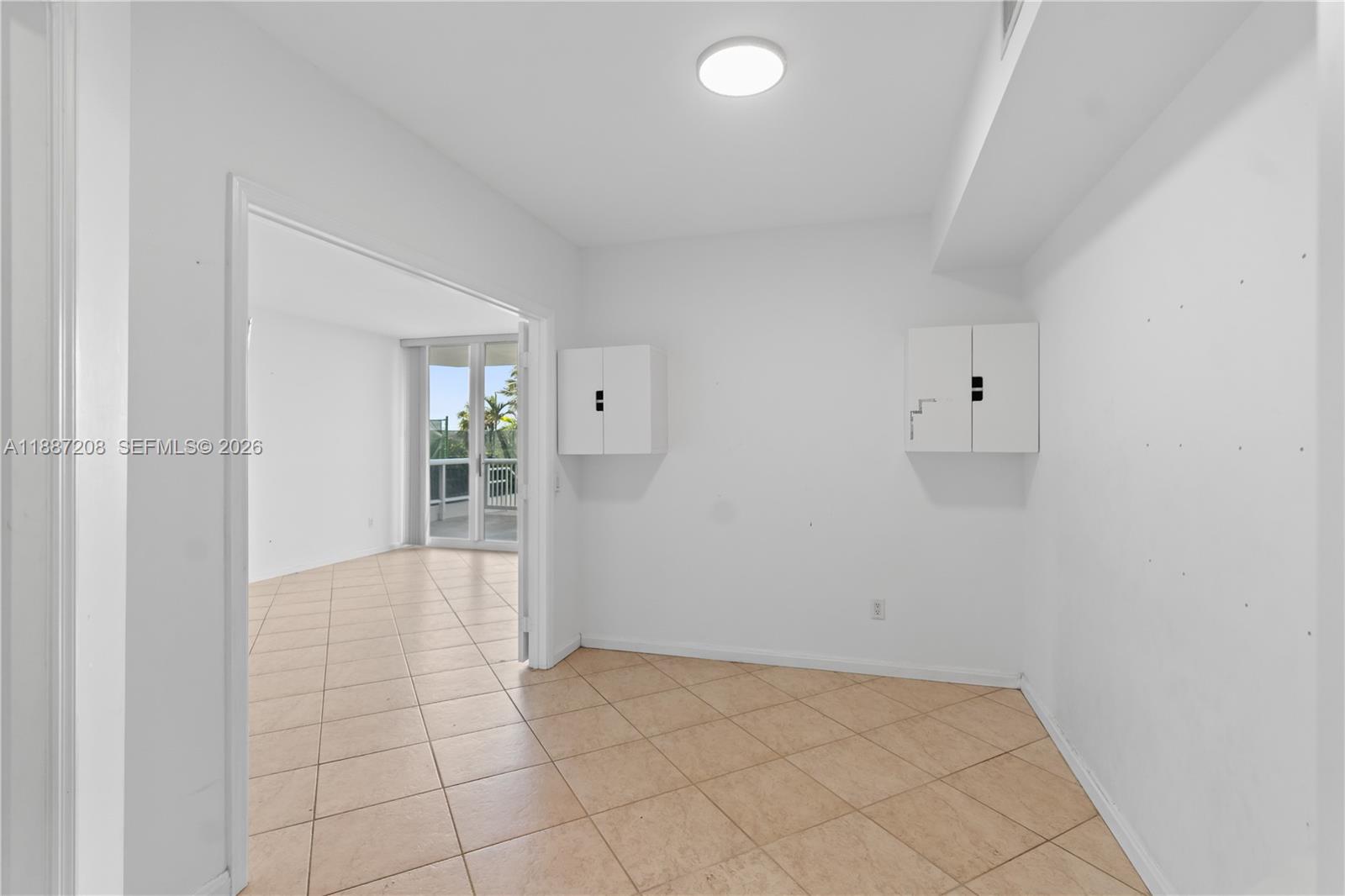 BLUE DIAMOND CONDO - Residential