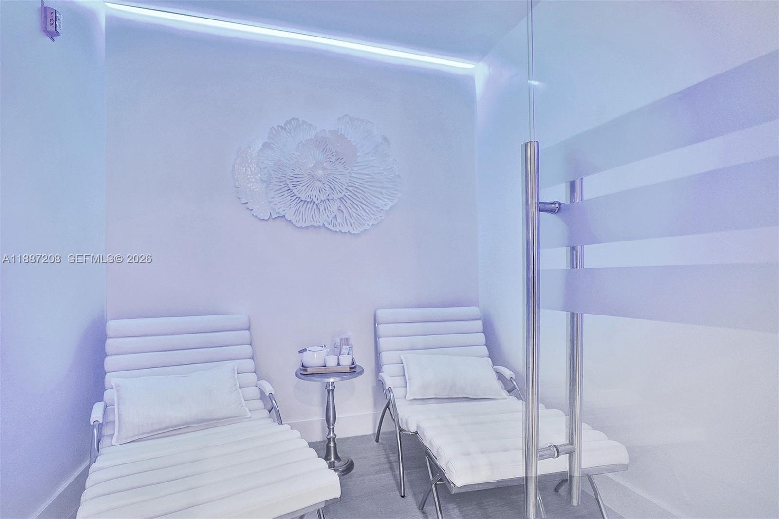BLUE DIAMOND CONDO - Residential