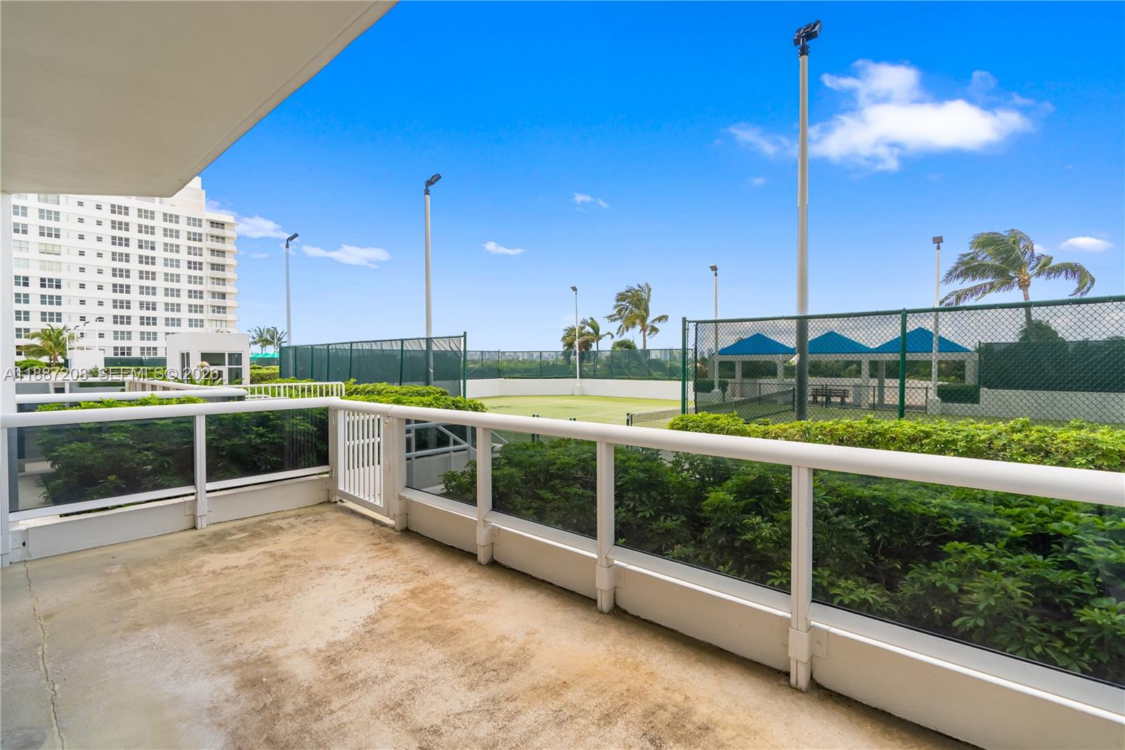 BLUE DIAMOND CONDO - Residential