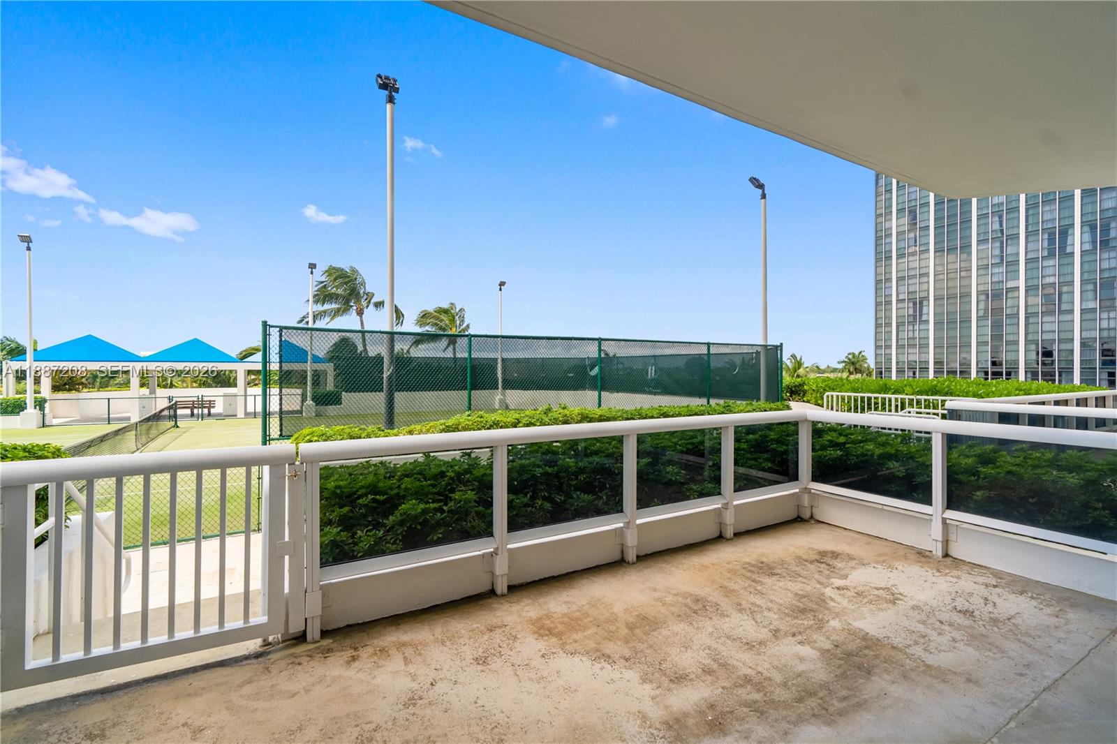 BLUE DIAMOND CONDO - Residential