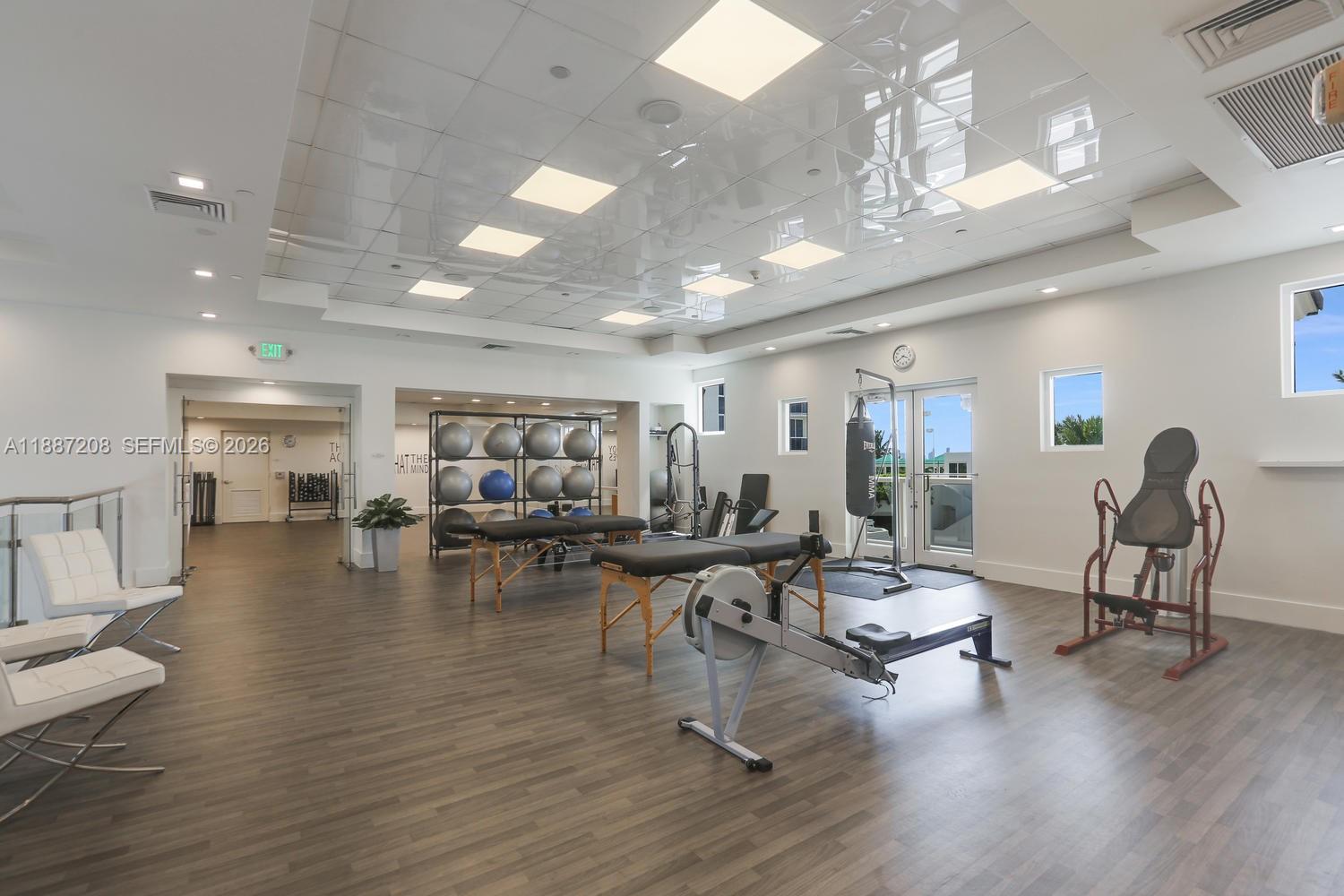 BLUE DIAMOND CONDO - Residential