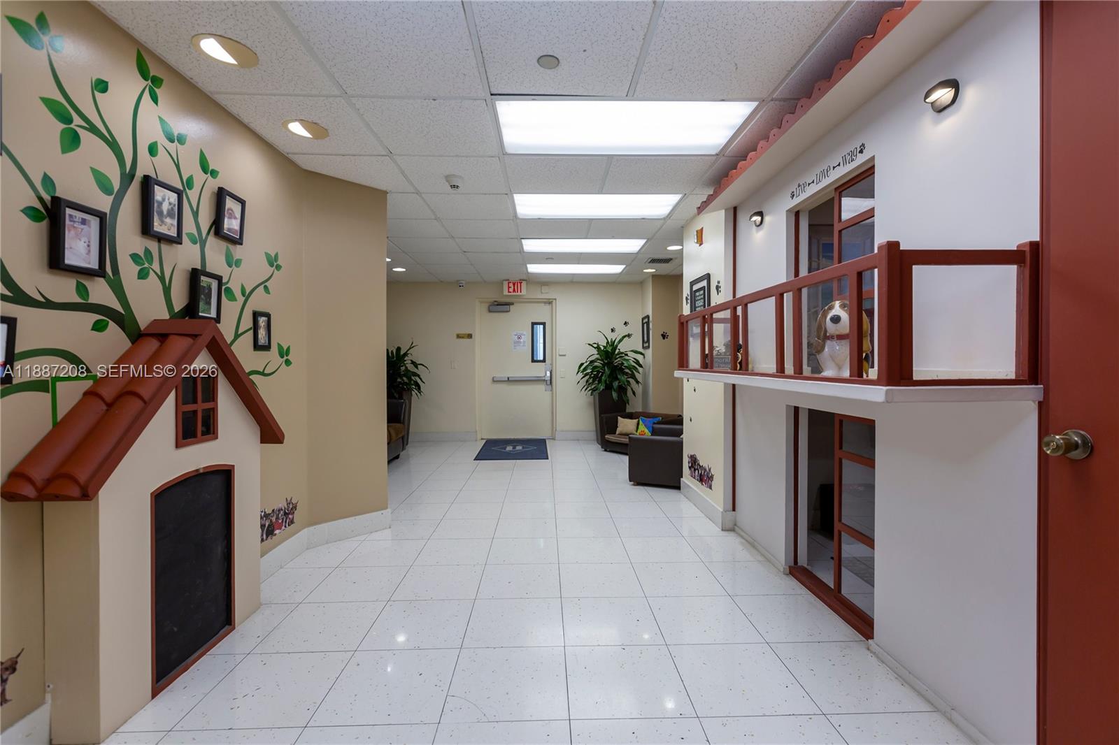 BLUE DIAMOND CONDO - Residential