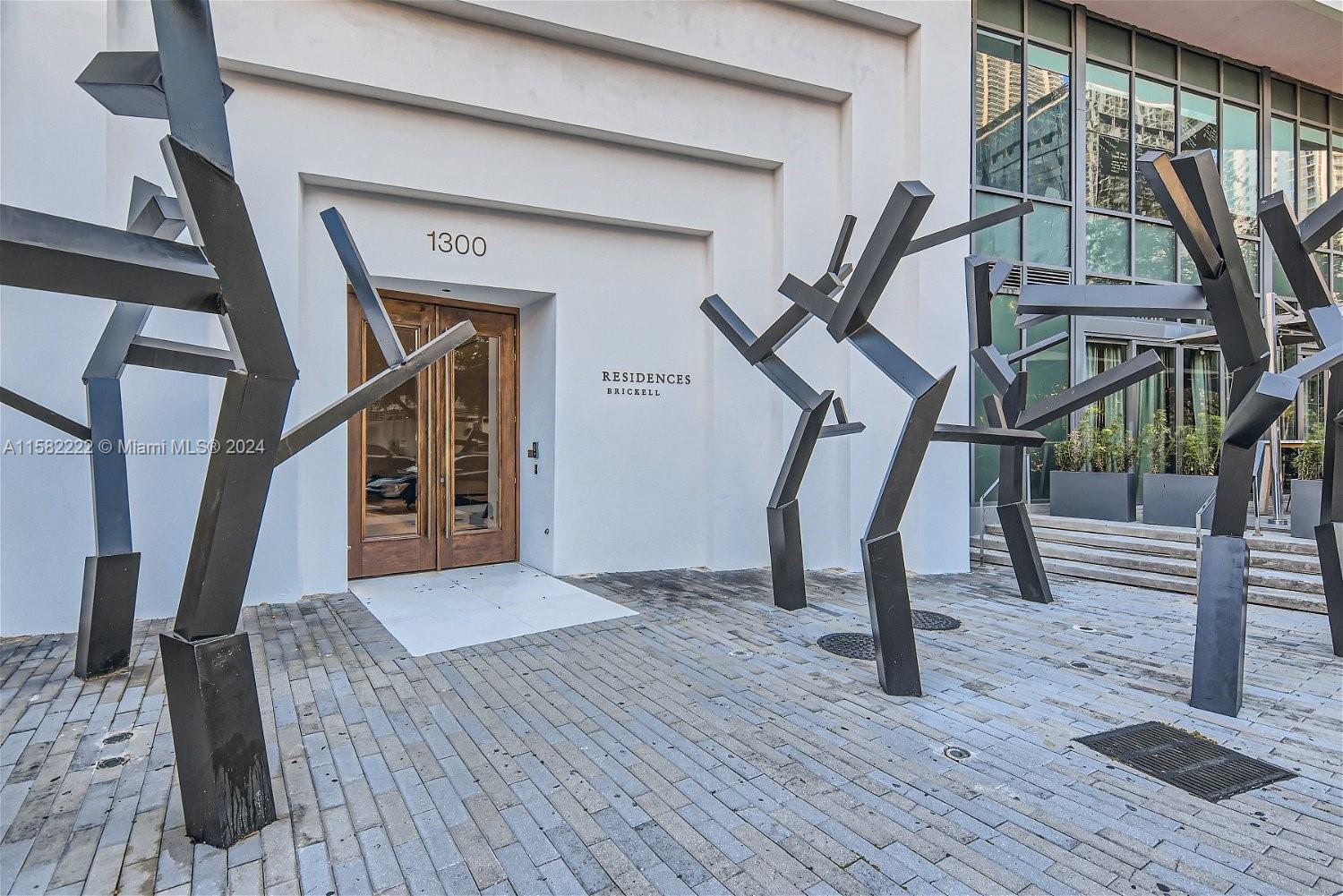 1300 S MIAMI AVENUE CONDO - Residential