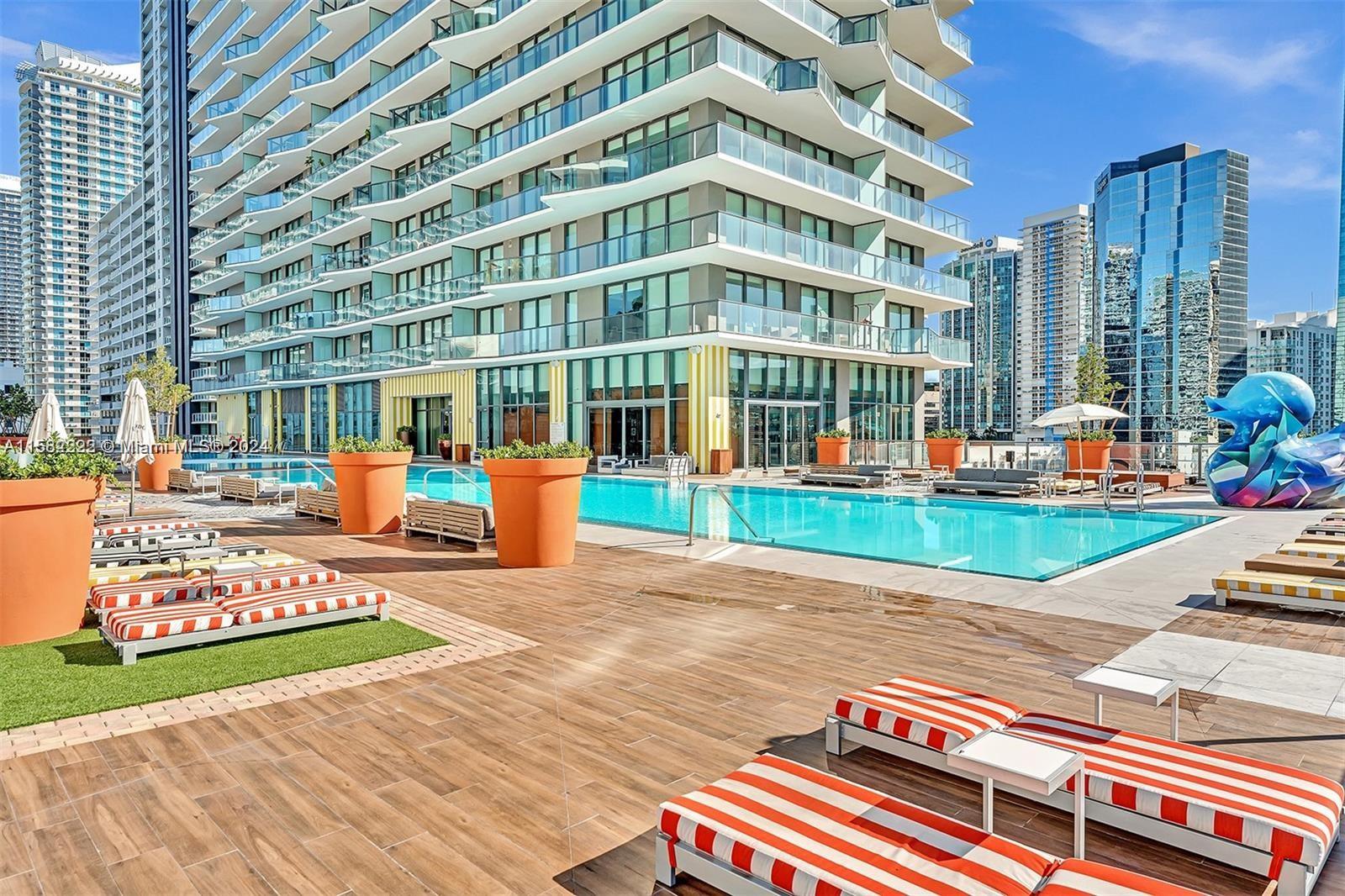 1300 S MIAMI AVENUE CONDO - Residential