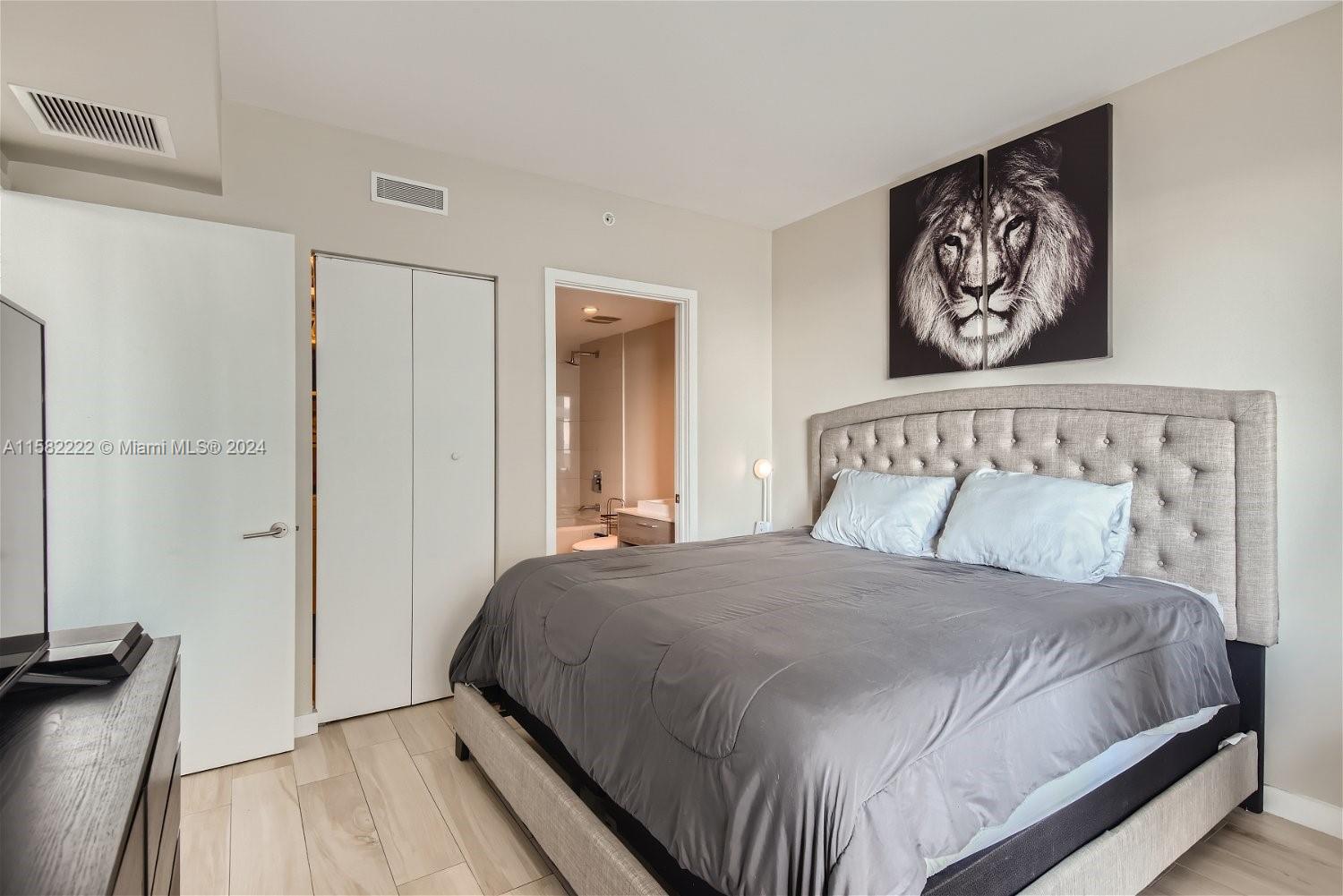 1300 S MIAMI AVENUE CONDO - Residential