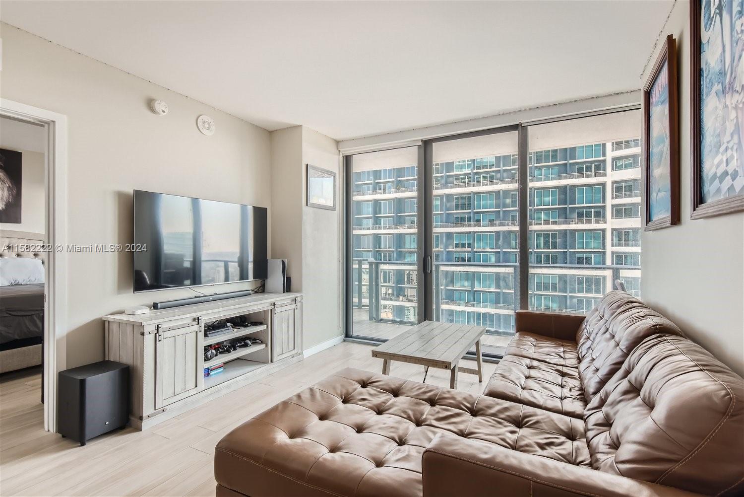 1300 S MIAMI AVENUE CONDO - Residential