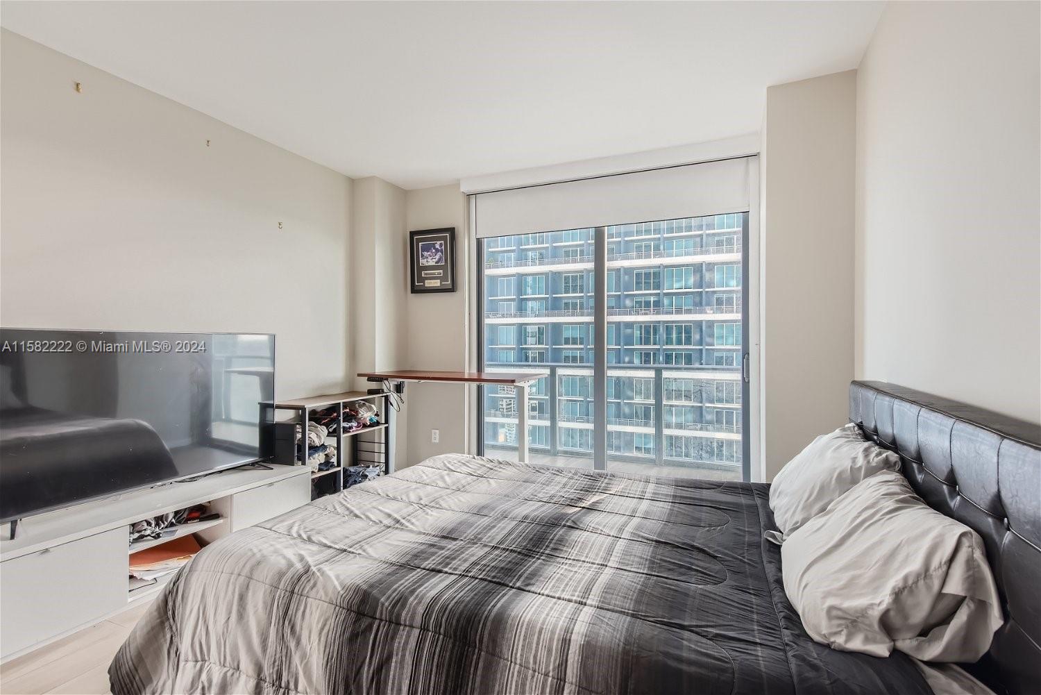 1300 S MIAMI AVENUE CONDO - Residential