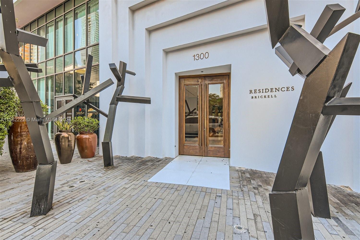 1300 S MIAMI AVENUE CONDO - Residential