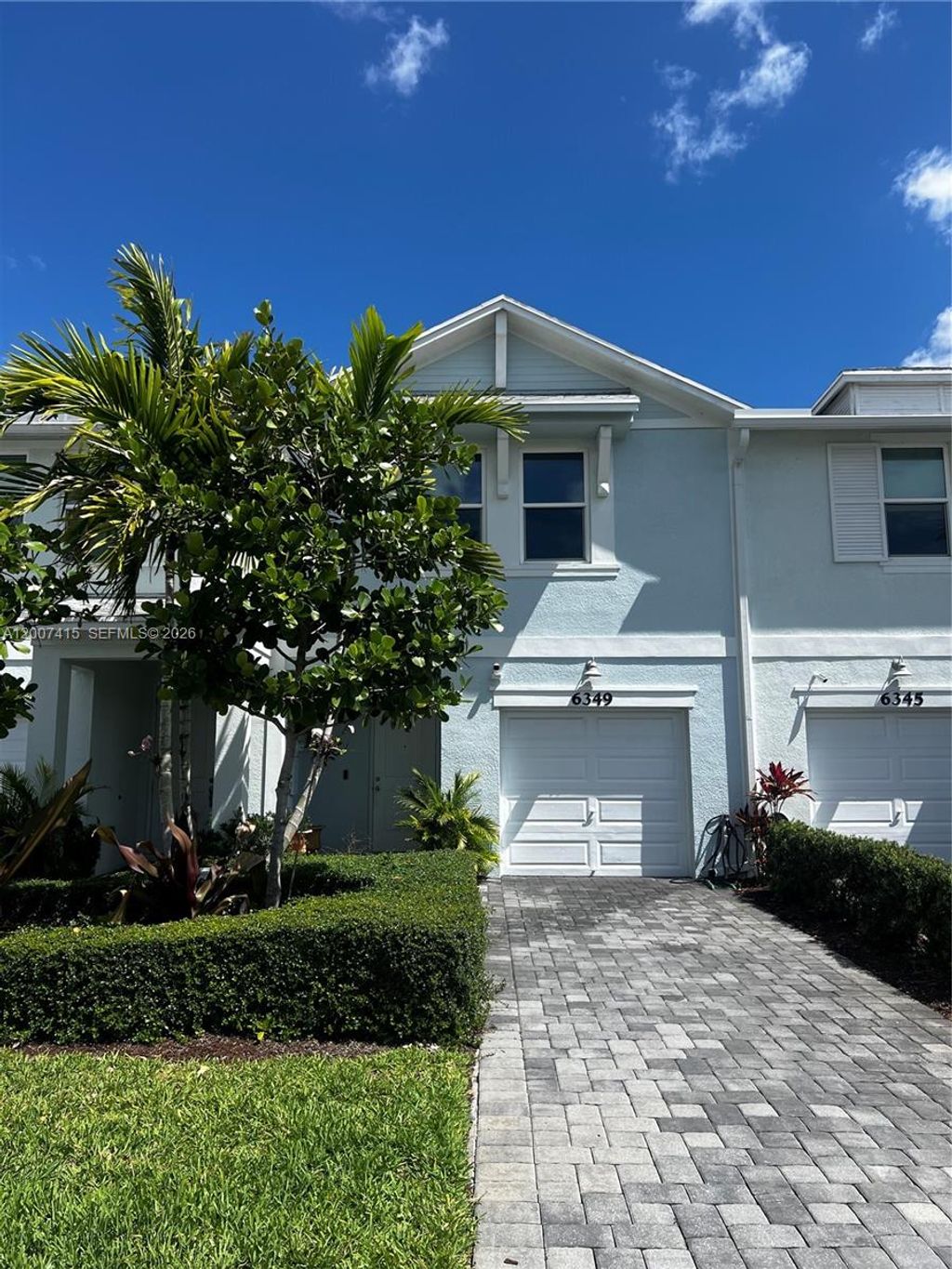 Photo of 6349 Topsail Dr, West Palm Beach, FL 33413 (MLS # A12007415)