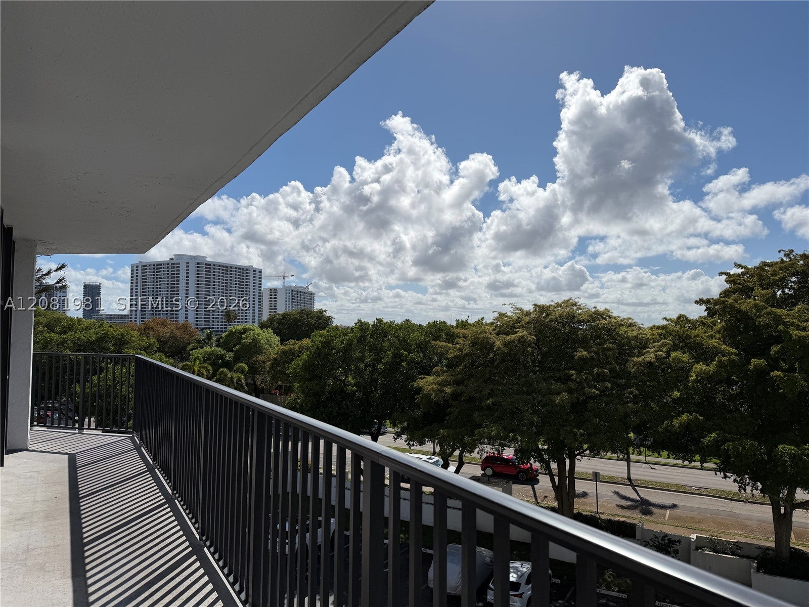 1000 Parkview Dr 531