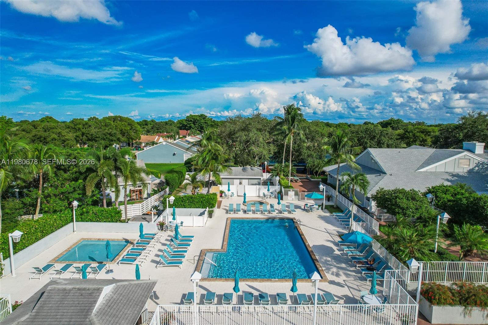 COUNTRY WALK SEC 3 - Residential