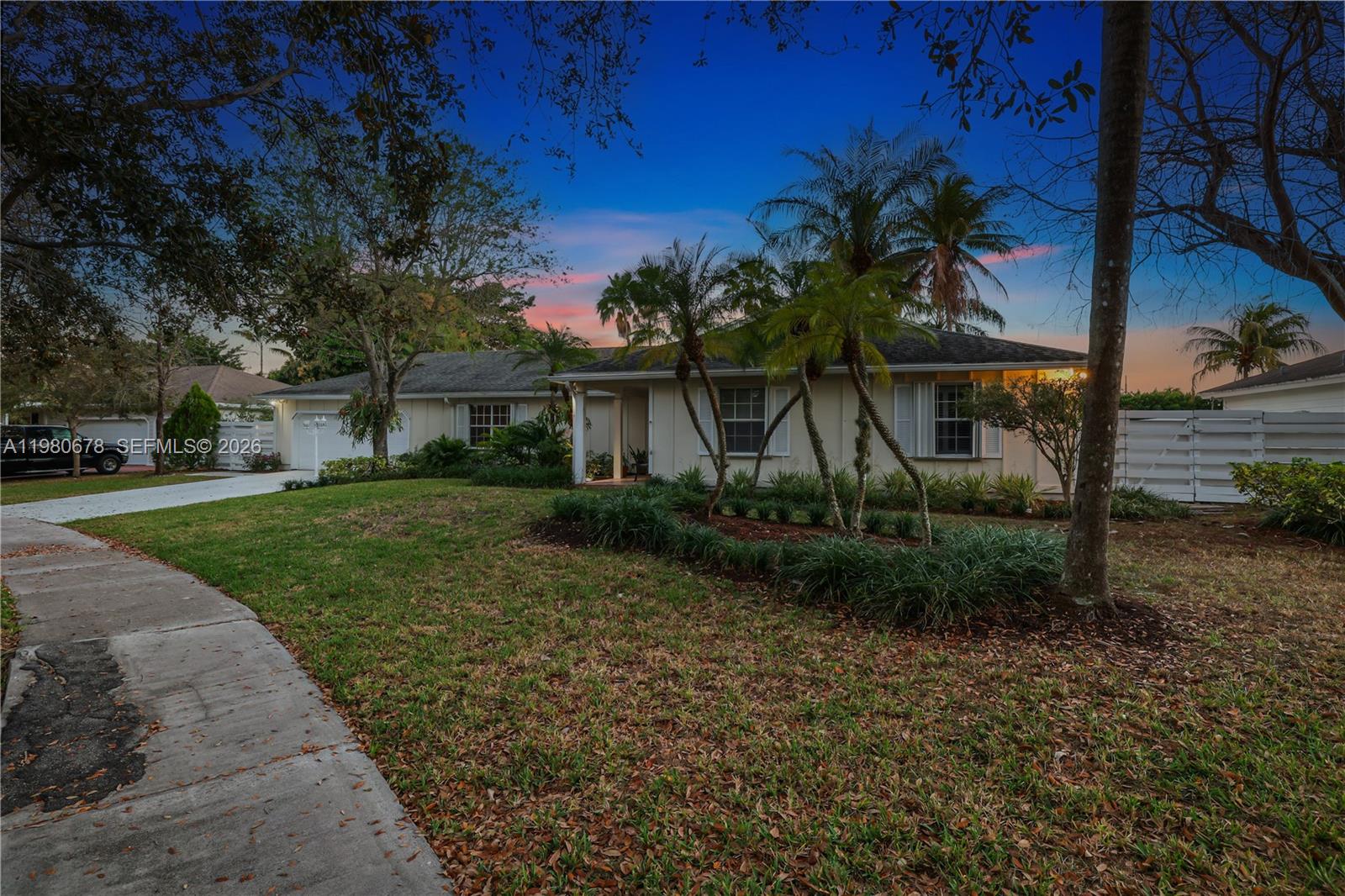 COUNTRY WALK SEC 3 - Residential