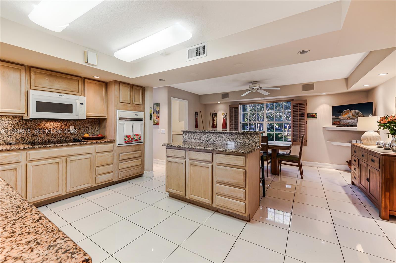 COUNTRY WALK SEC 3 - Residential