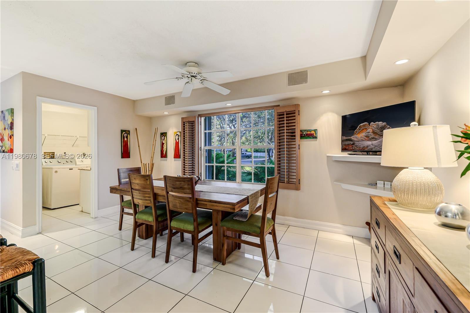 COUNTRY WALK SEC 3 - Residential