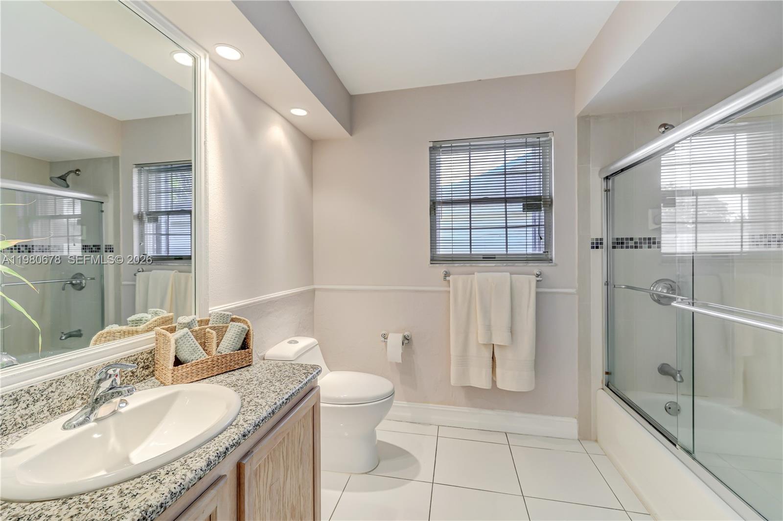 COUNTRY WALK SEC 3 - Residential