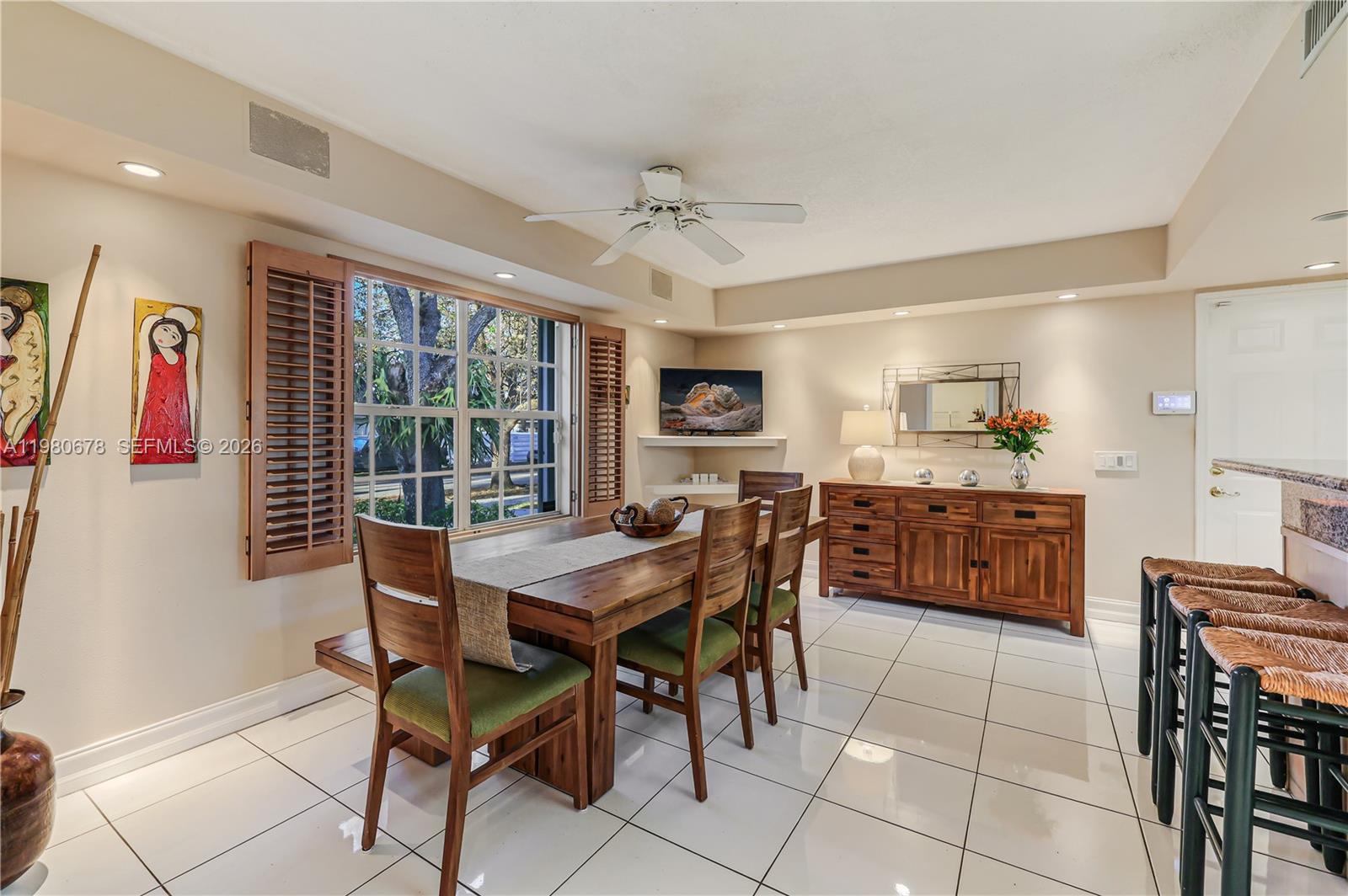 COUNTRY WALK SEC 3 - Residential