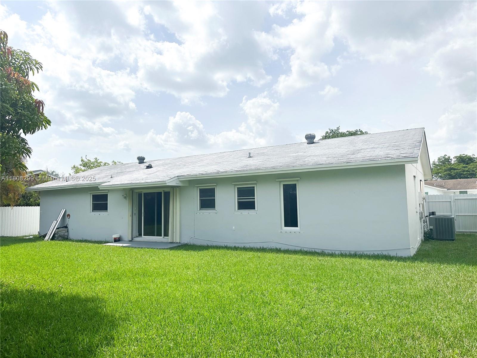 11030 SW 165th Ter