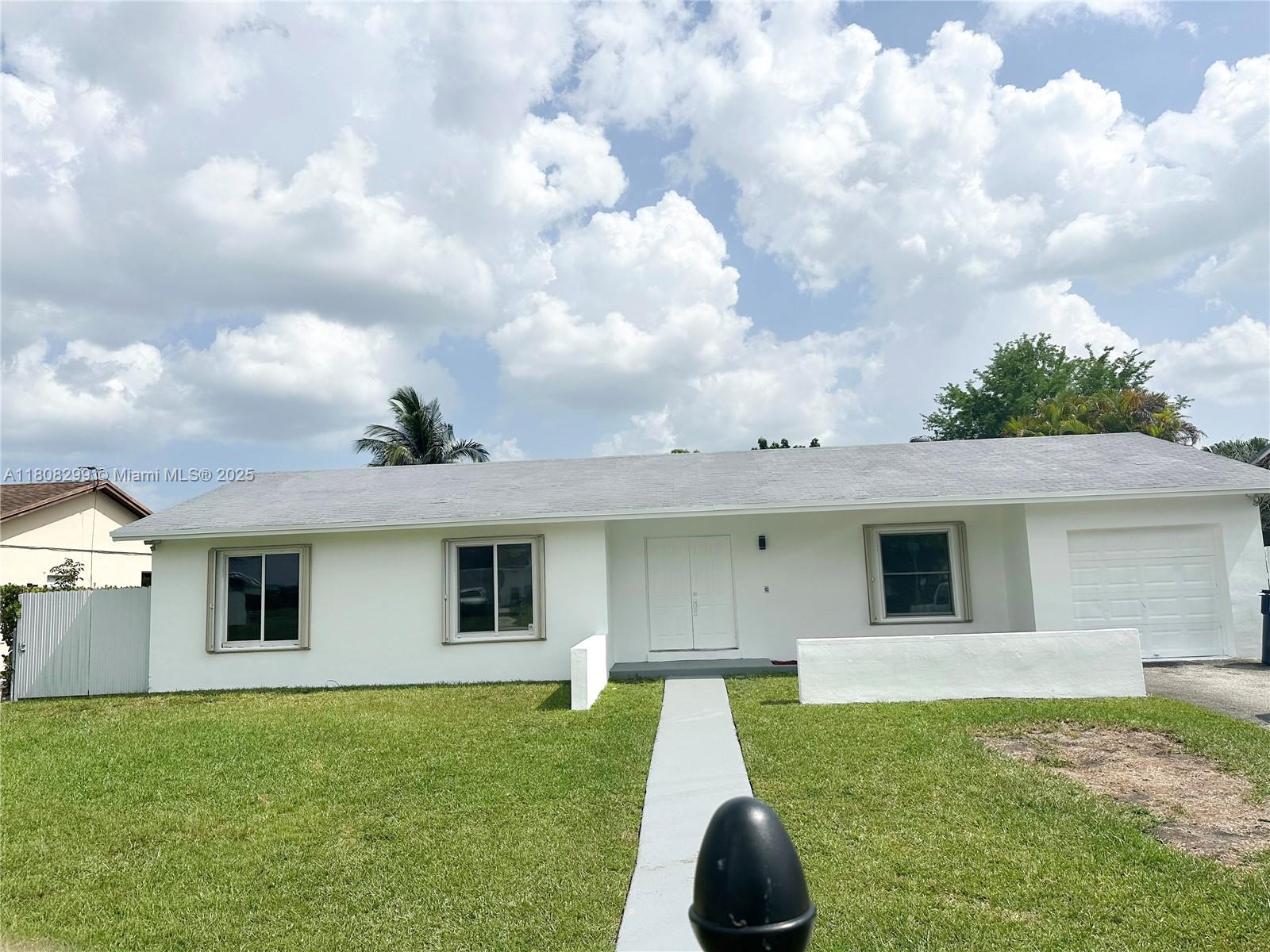 11030 Sw 165th Ter, Miami, Broward County, Florida - 3 Bedrooms  
2 Bathrooms - 