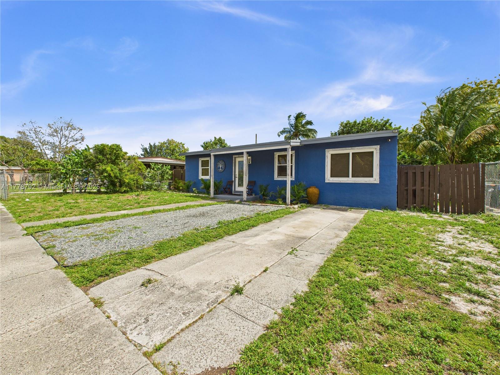 924 NW 12th St
