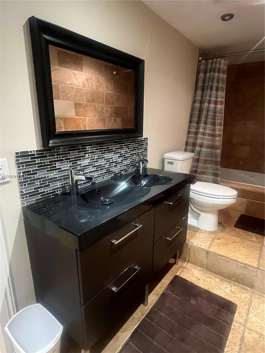 IMPERIAL TOWERS CONDO - Residential Lease