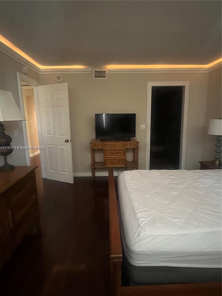 IMPERIAL TOWERS CONDO - Residential Lease