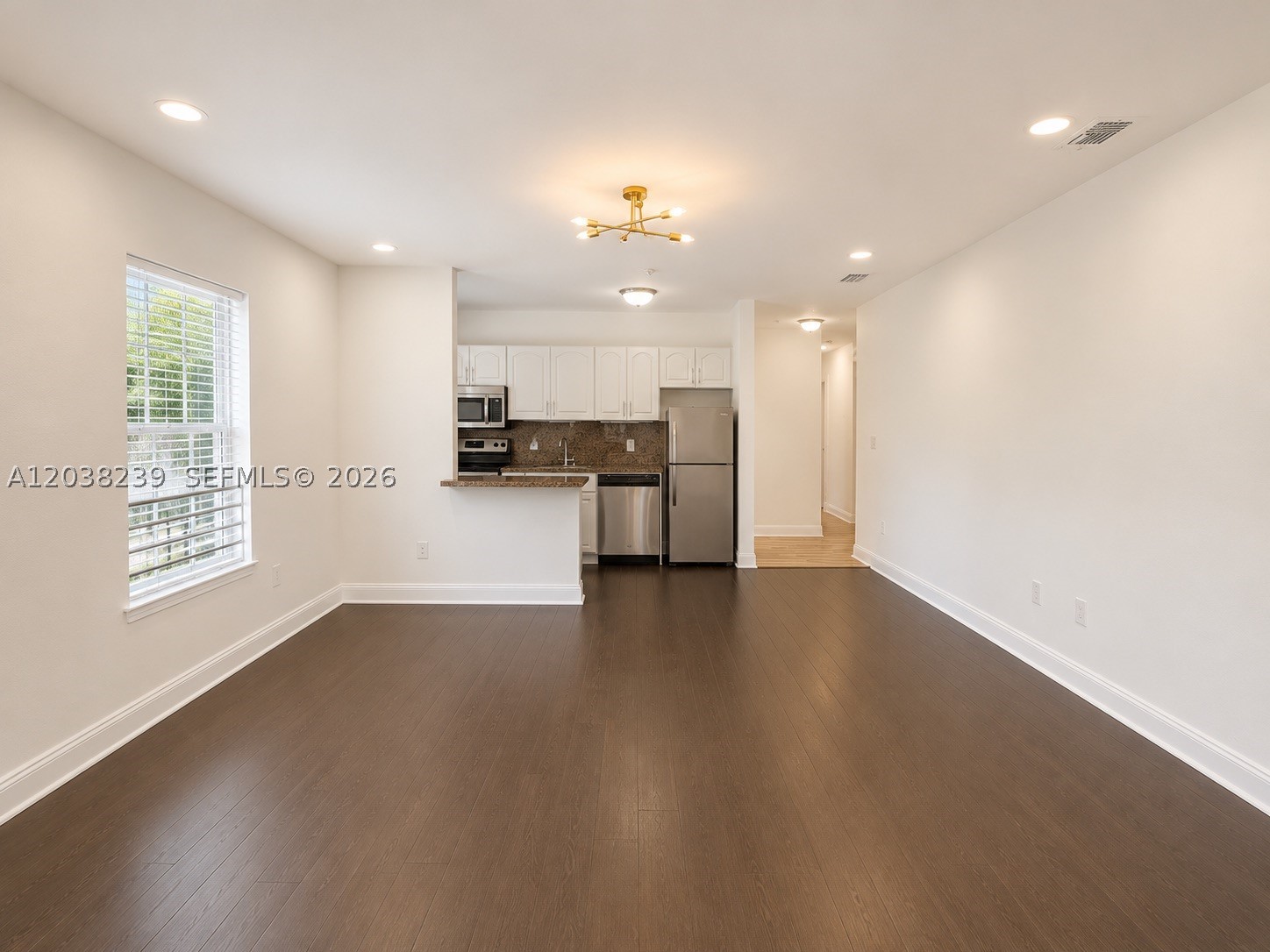 1440 Pennsylvania Ave 5