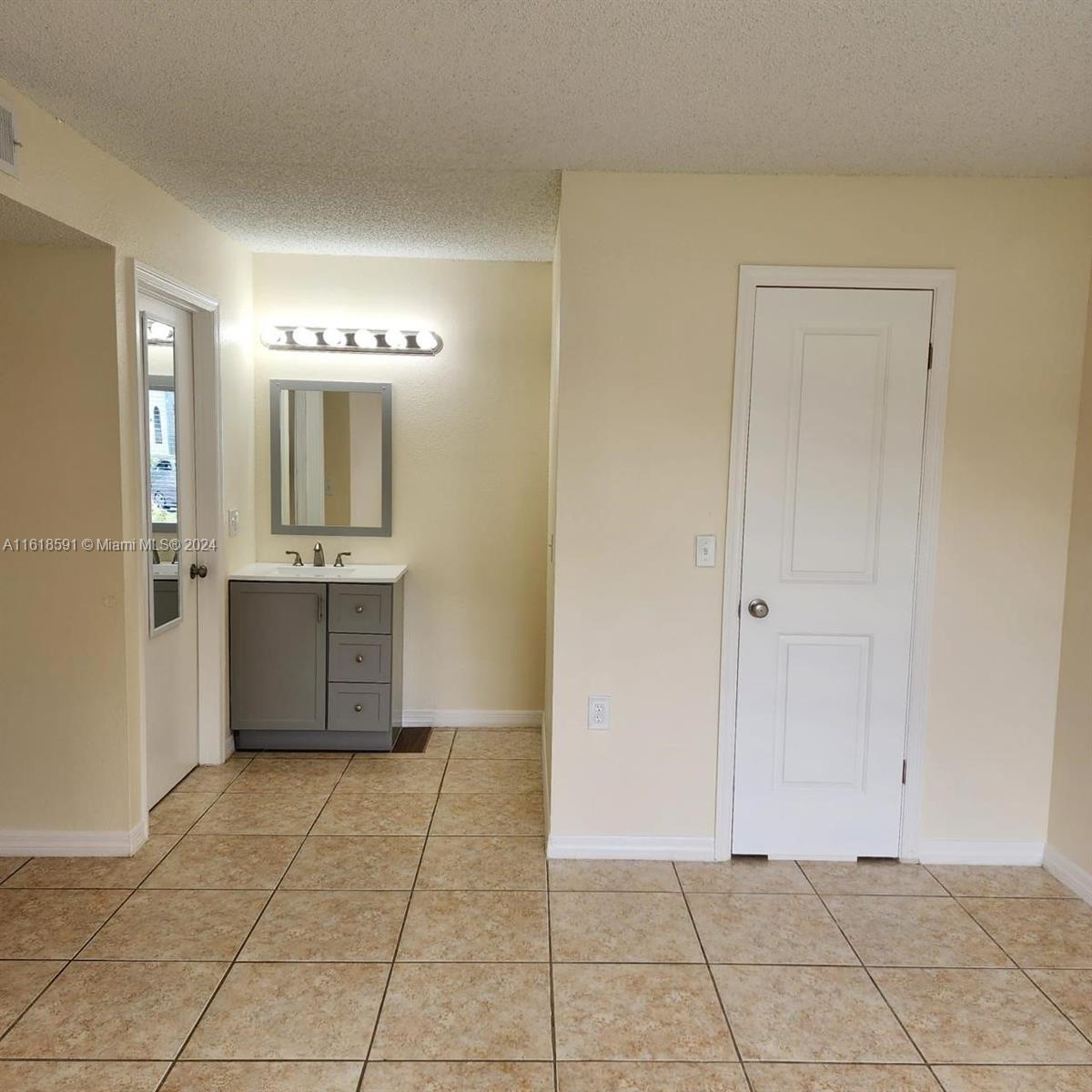 PONTE VERDE AT PALM BEACH - Residential Lease