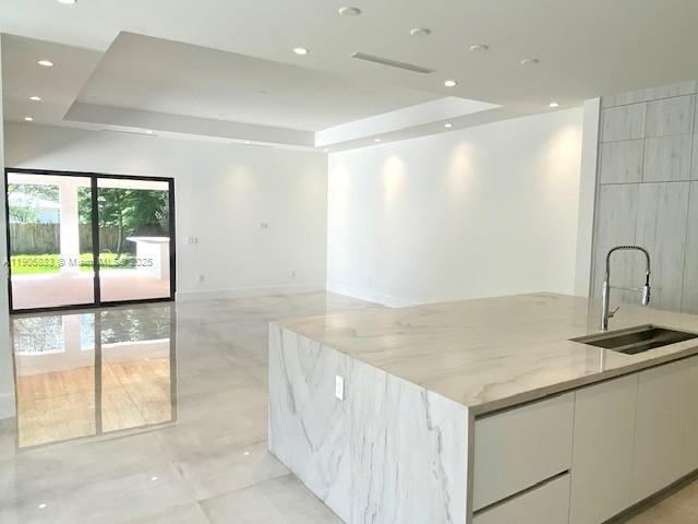 SUNILAND ESTATES 1ST ADDN - Residential