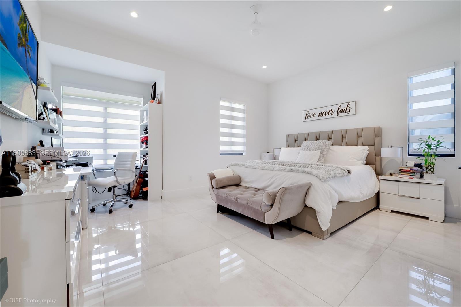 SUNILAND ESTATES 1ST ADDN - Residential