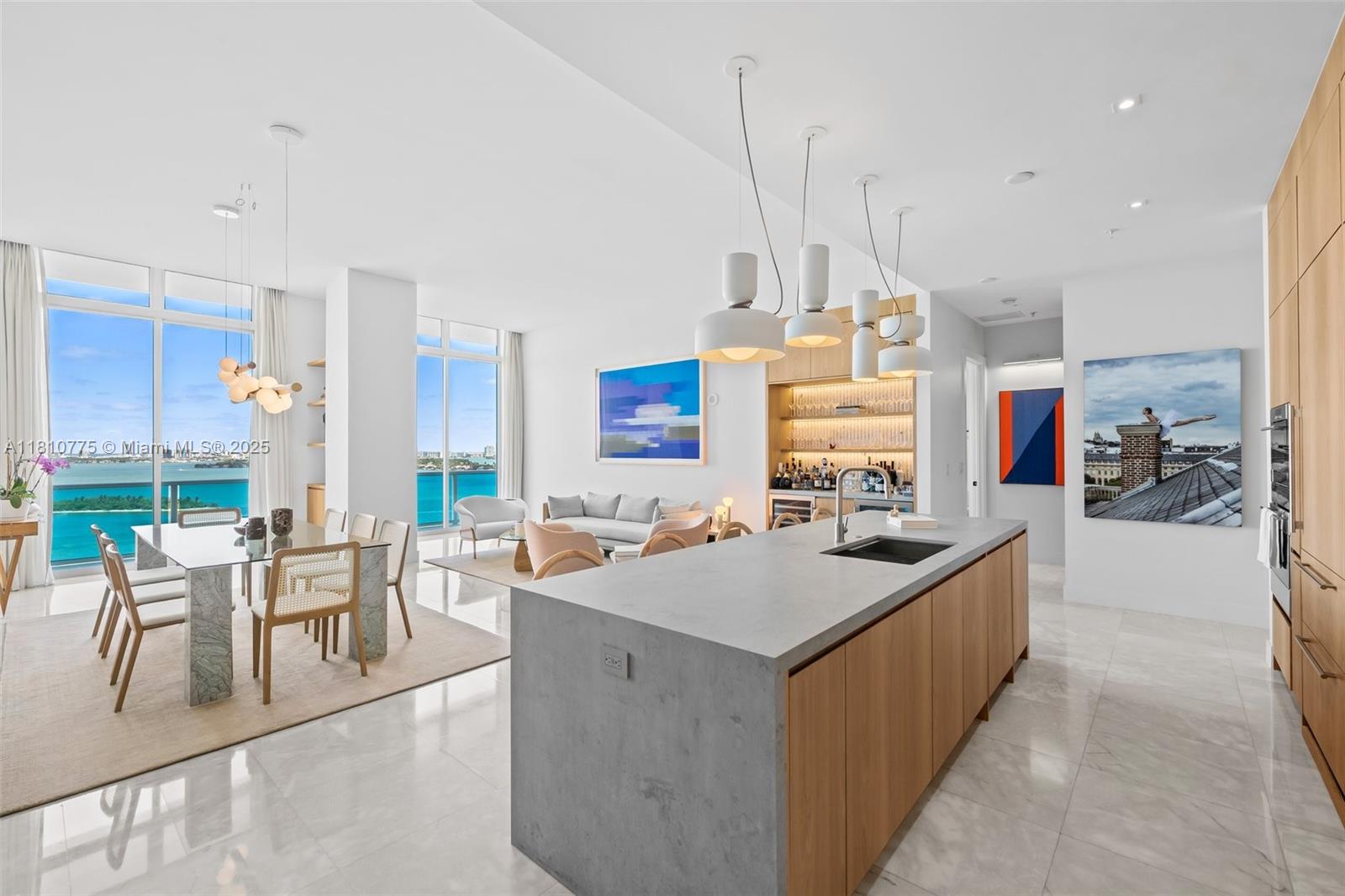 Property for Sale at 725 Ne 22nd Street Ph3c, Miami, Broward County, Florida - Bedrooms: 3 
Bathrooms: 3  - $1,975,000