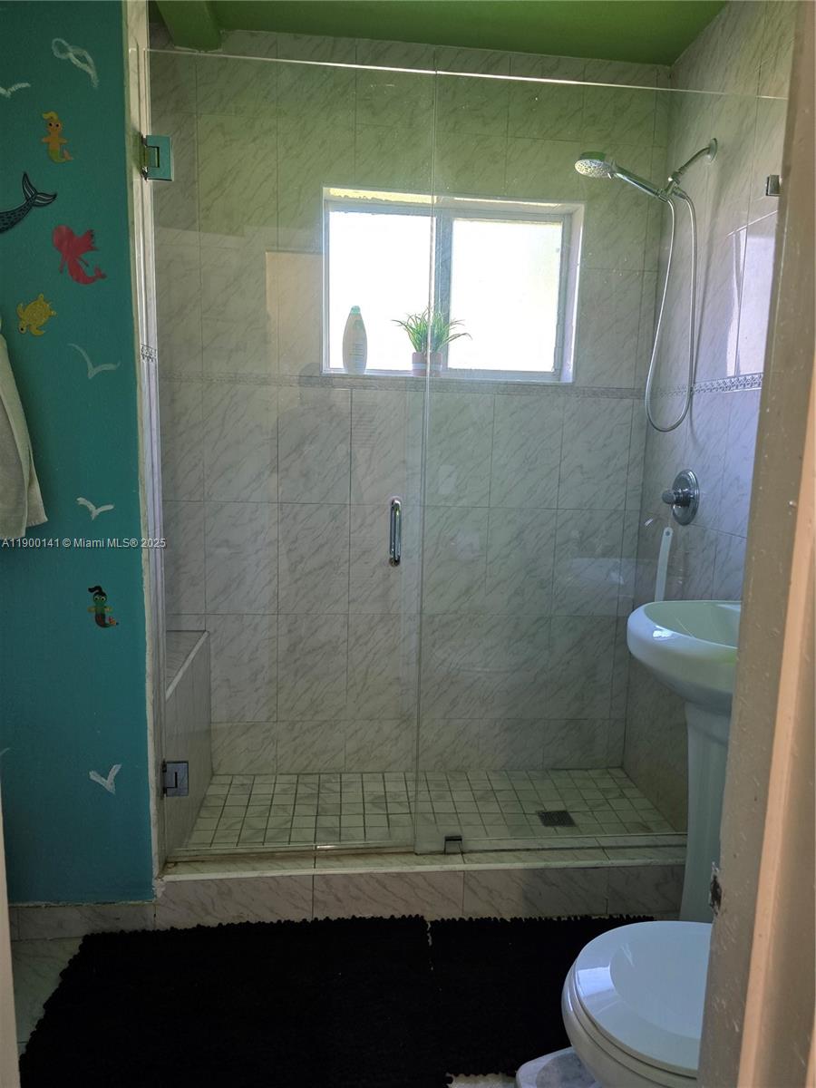 JEB ESTATES - Residential