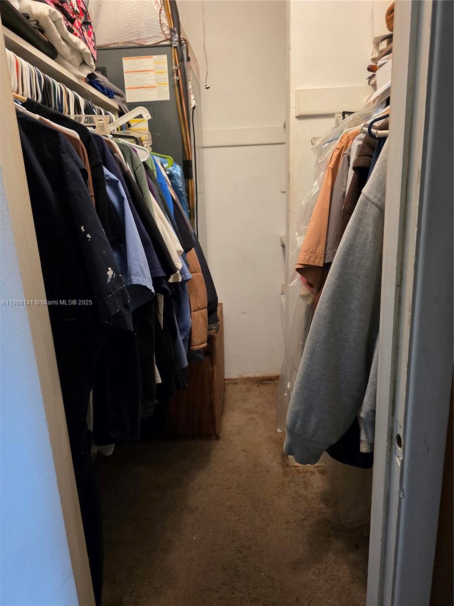 JEB ESTATES - Residential