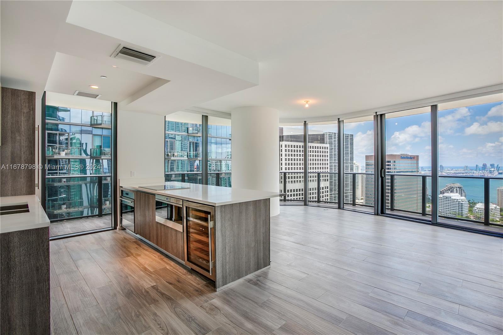 Property for Sale at 801 S Miami Ave 3905, Miami, Broward County, Florida - Bedrooms: 2 
Bathrooms: 2  - $1,195,000
