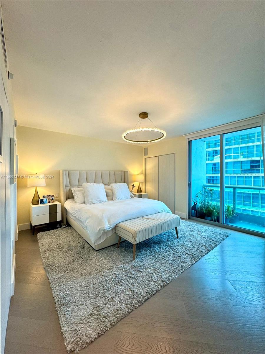 AZURE CONDO - Residential