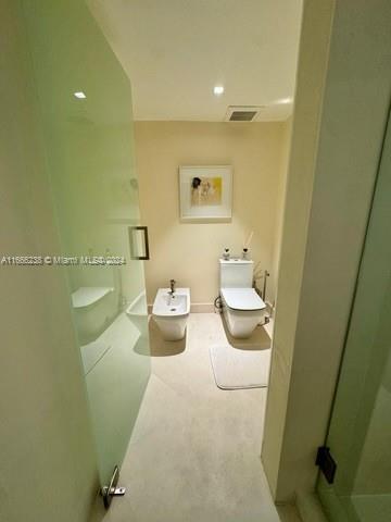 AZURE CONDO - Residential