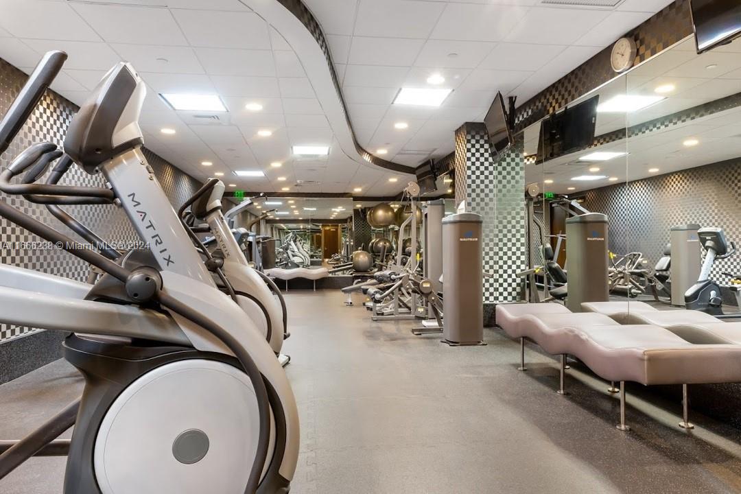 AZURE CONDO - Residential