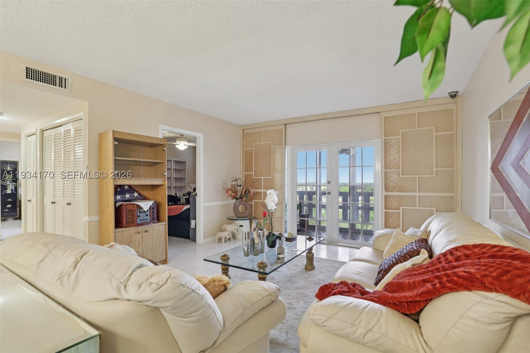 4350 Hillcrest Dr 702, Hollywood FL 33021