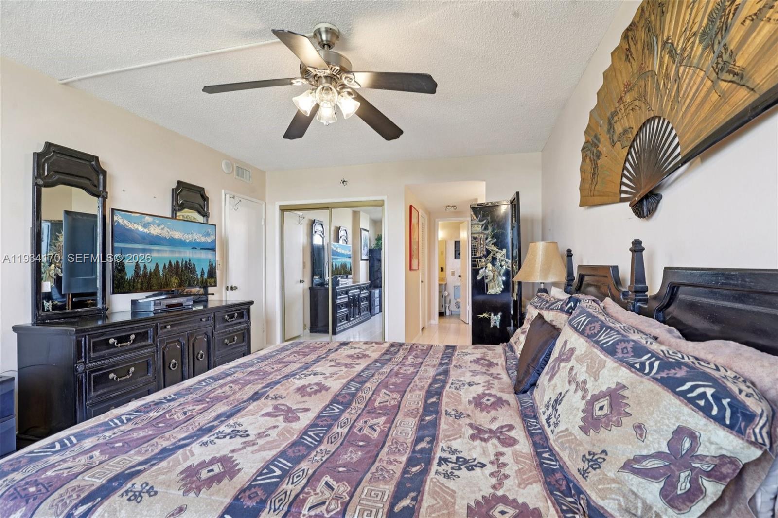 HILLCREST EAST NO 22 COND - Residential