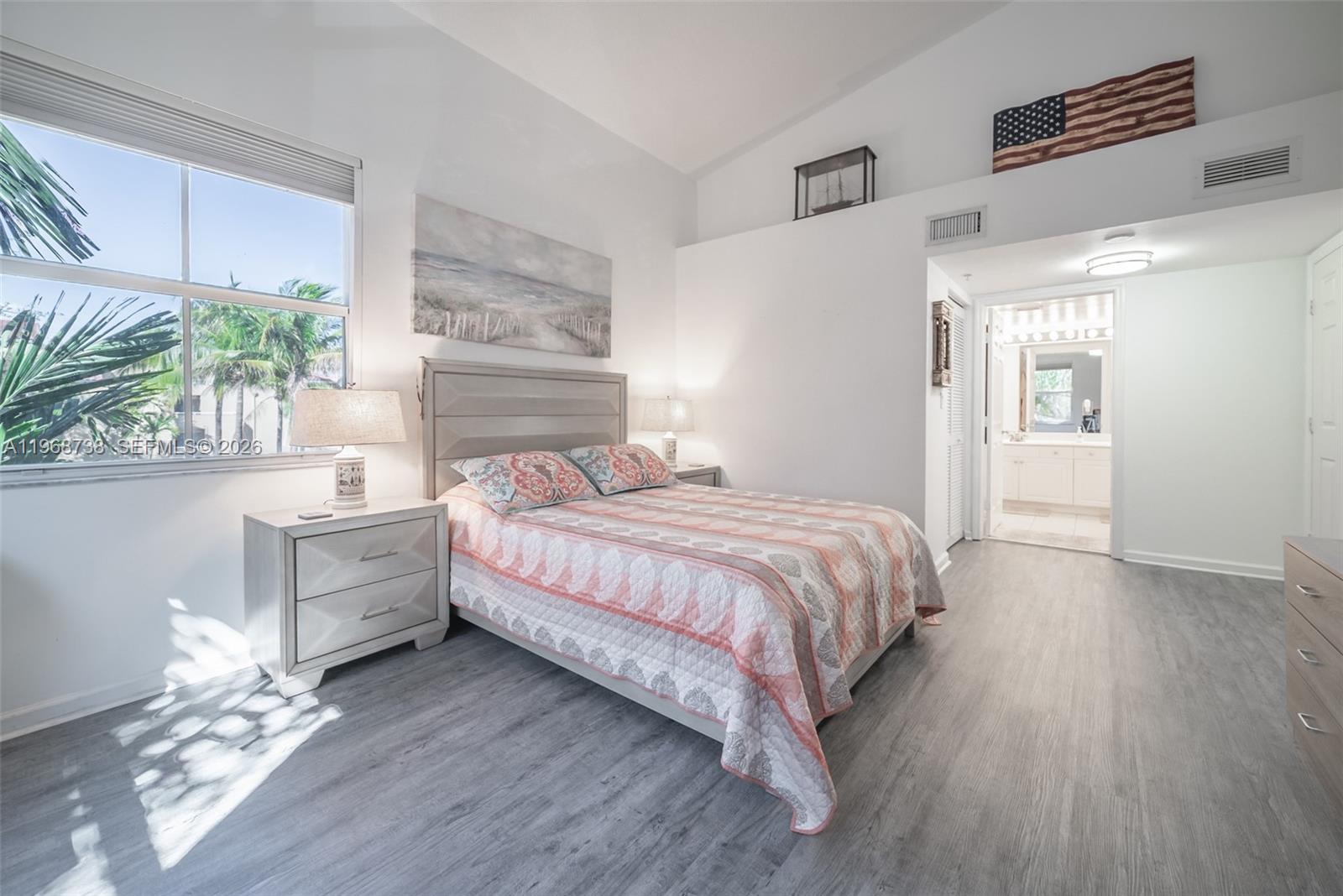 SHERIDAN BEACH CLUB CONDO - Residential