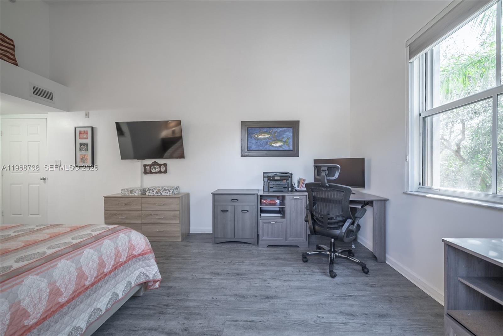 SHERIDAN BEACH CLUB CONDO - Residential