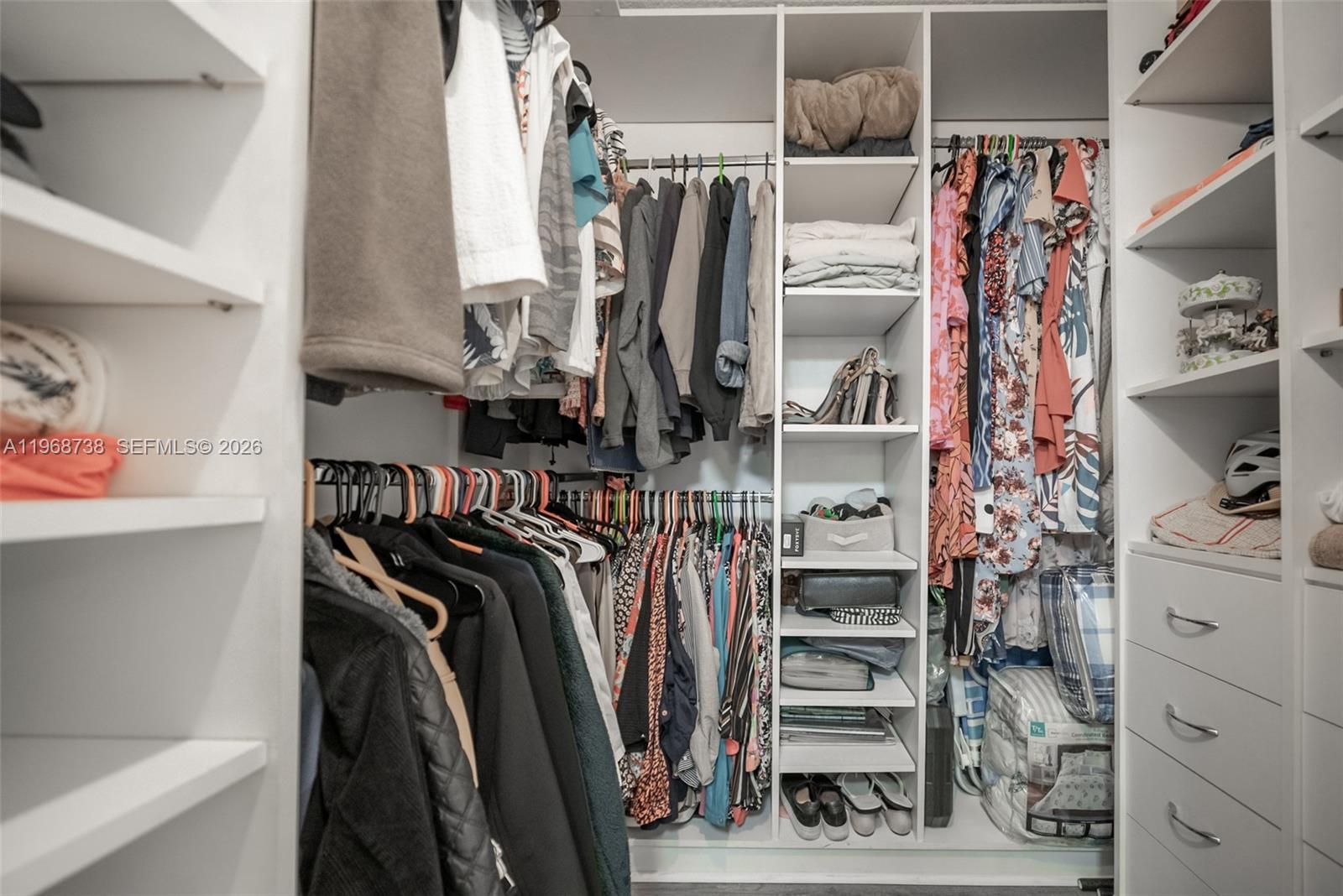 SHERIDAN BEACH CLUB CONDO - Residential