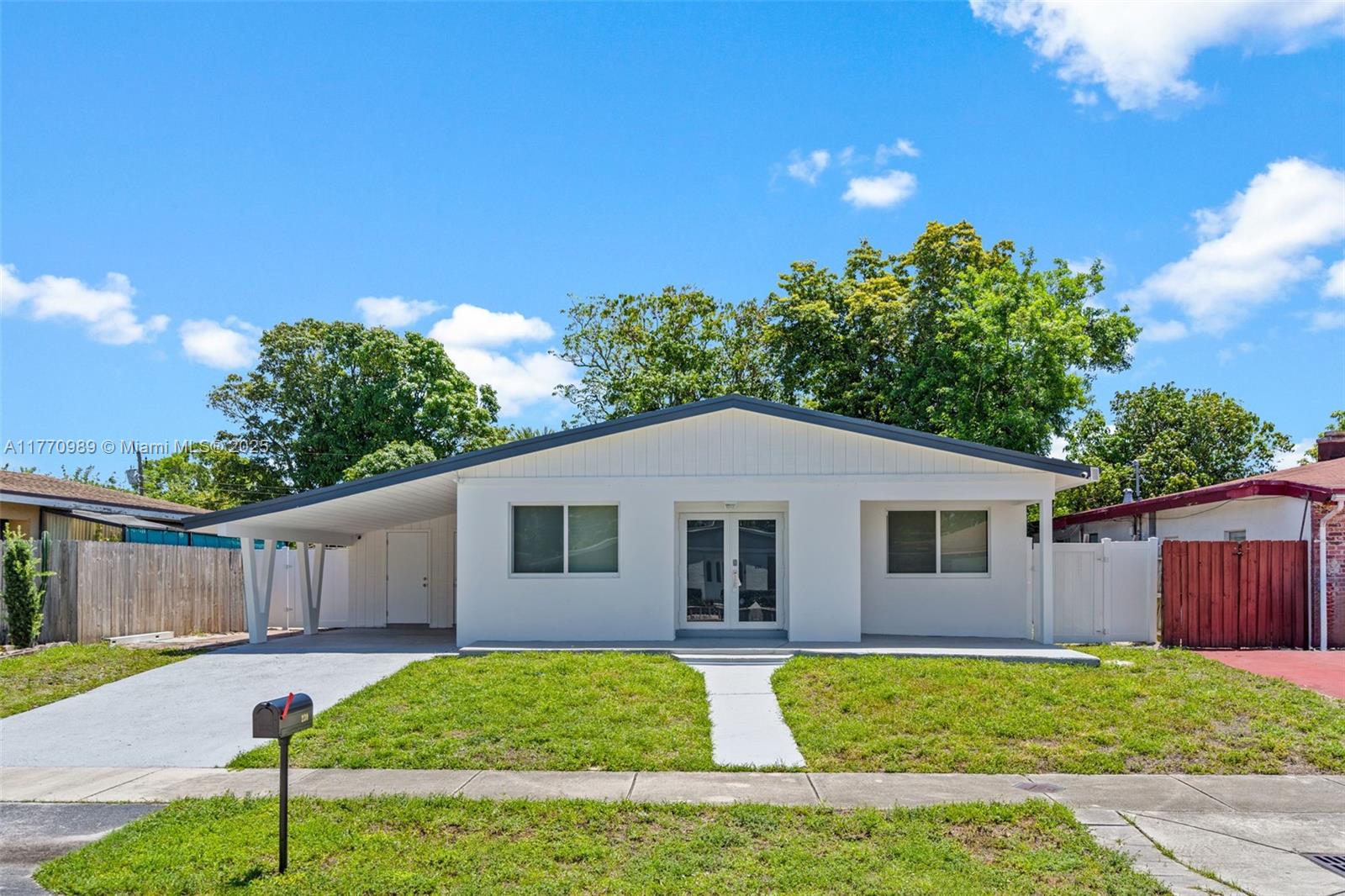 Rental Property at 230 Nw 33rd Ter, Lauderhill, Miami-Dade County, Florida - Bedrooms: 4 
Bathrooms: 2  - $4,150 MO.