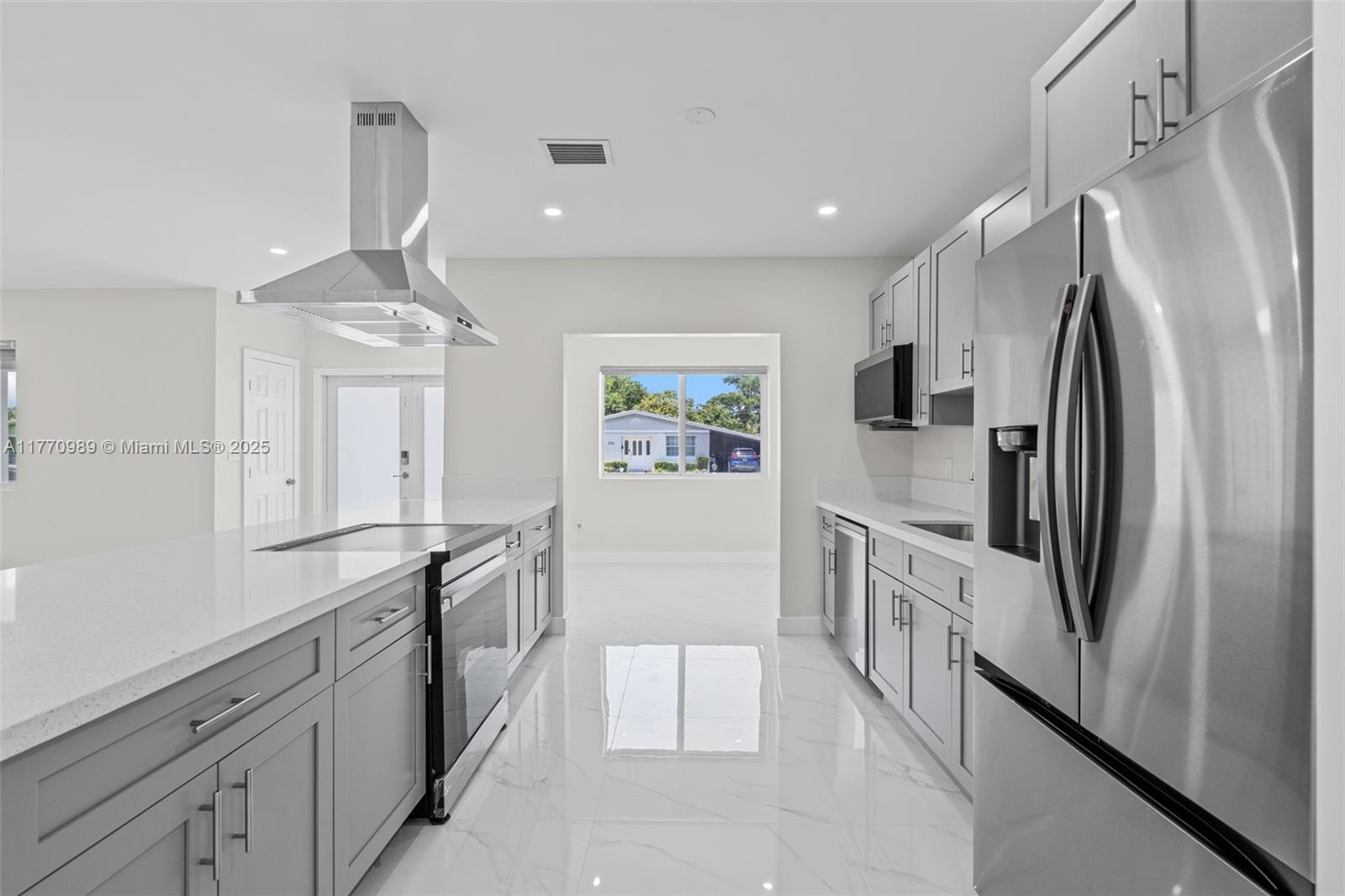 Rental Property at 230 Nw 33rd Ter, Lauderhill, Miami-Dade County, Florida - Bedrooms: 4 
Bathrooms: 2  - $4,150 MO.