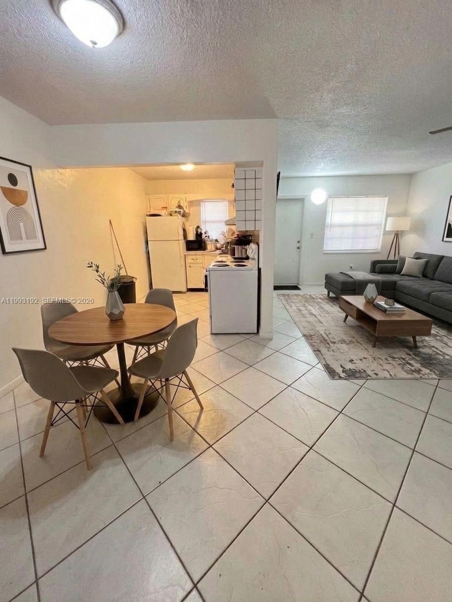 RODMAN OF HOLLYWOOD CONDO - Residential