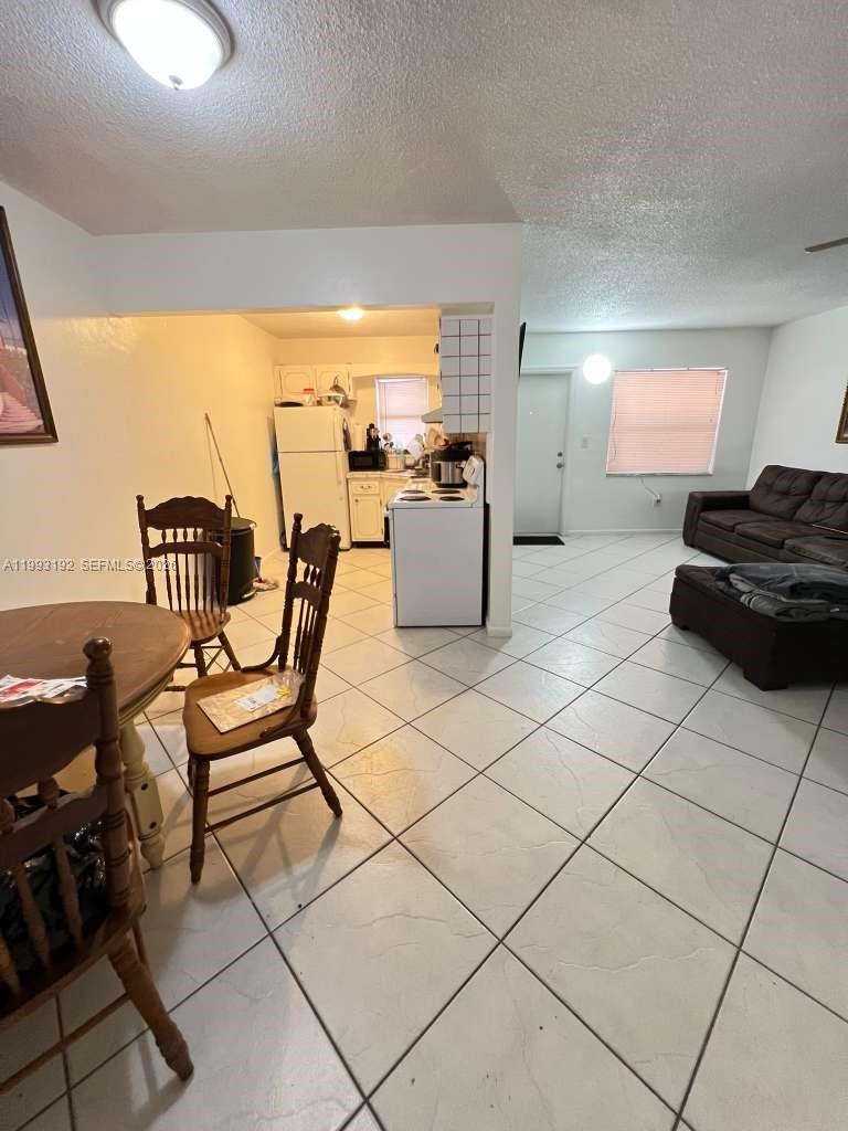 RODMAN OF HOLLYWOOD CONDO - Residential