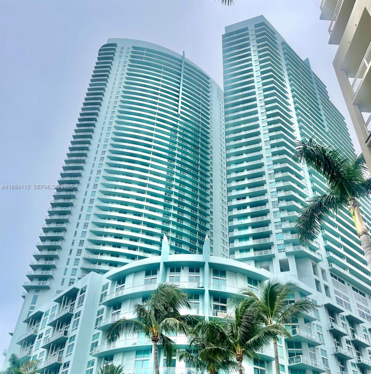 QUANTUM ON THE BAY - Residential Lease