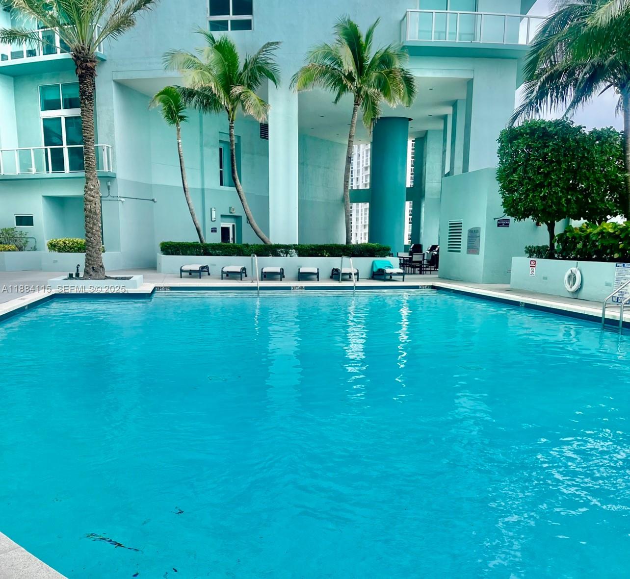 QUANTUM ON THE BAY - Residential Lease